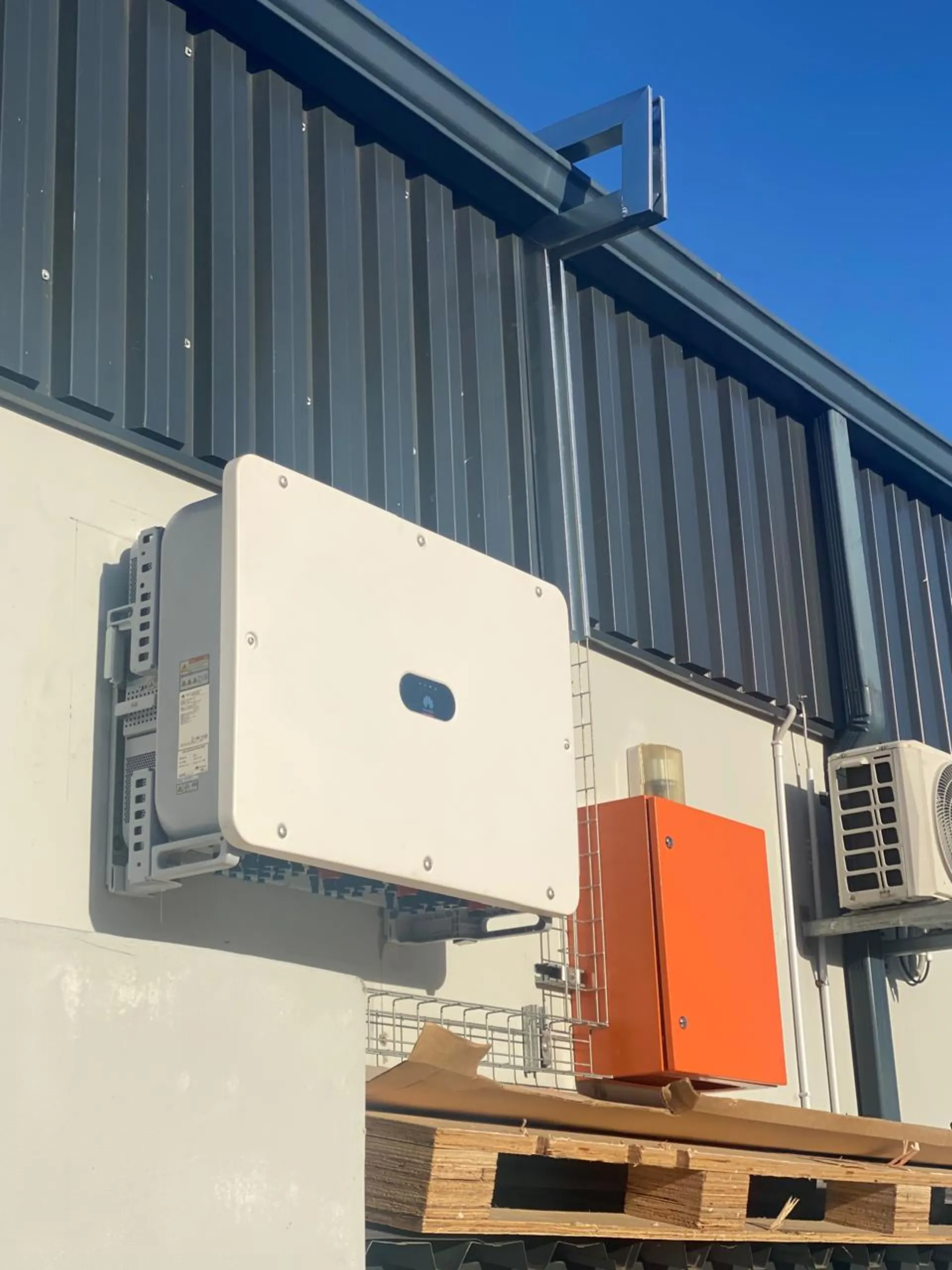 Connocks Motors Engen - Grid-Tied Solar - Image 14