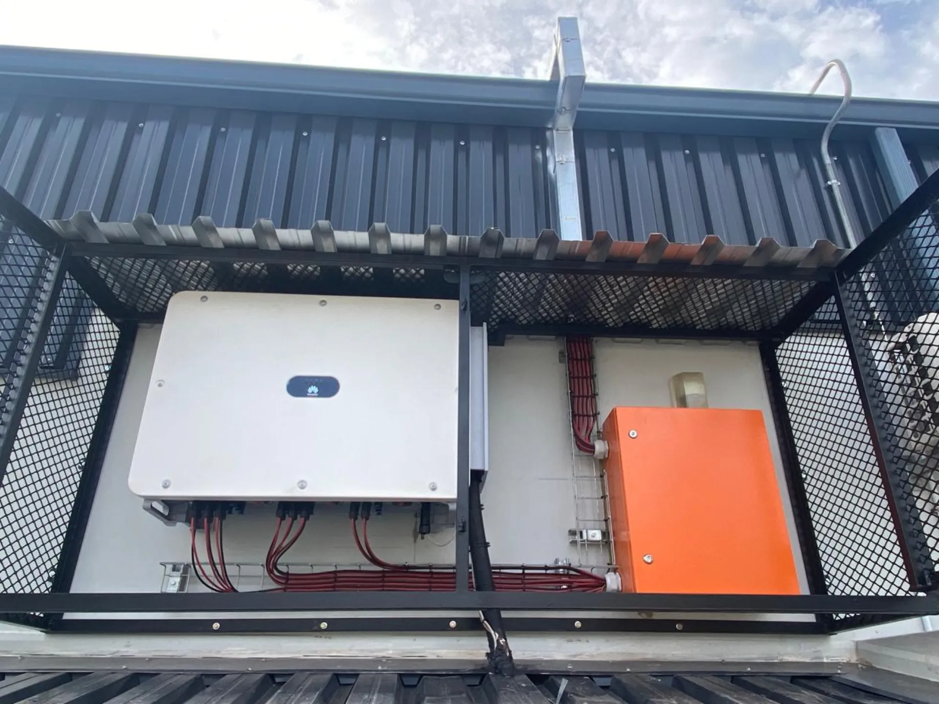 Connocks Motors Engen - Grid-Tied Solar - Image 3