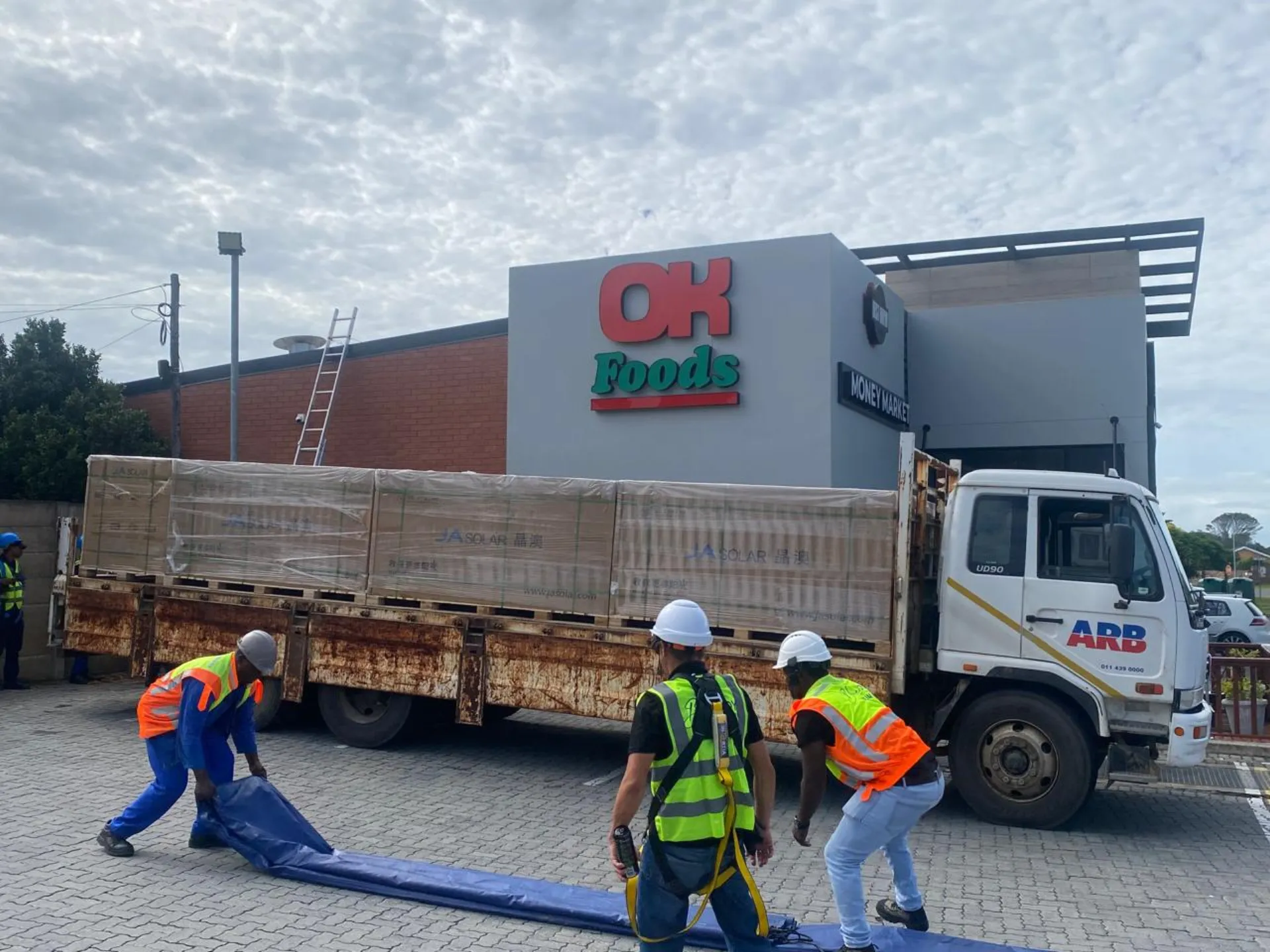 OK Foods Bonza Bay Road - Grid-Tied Solar - Image 8