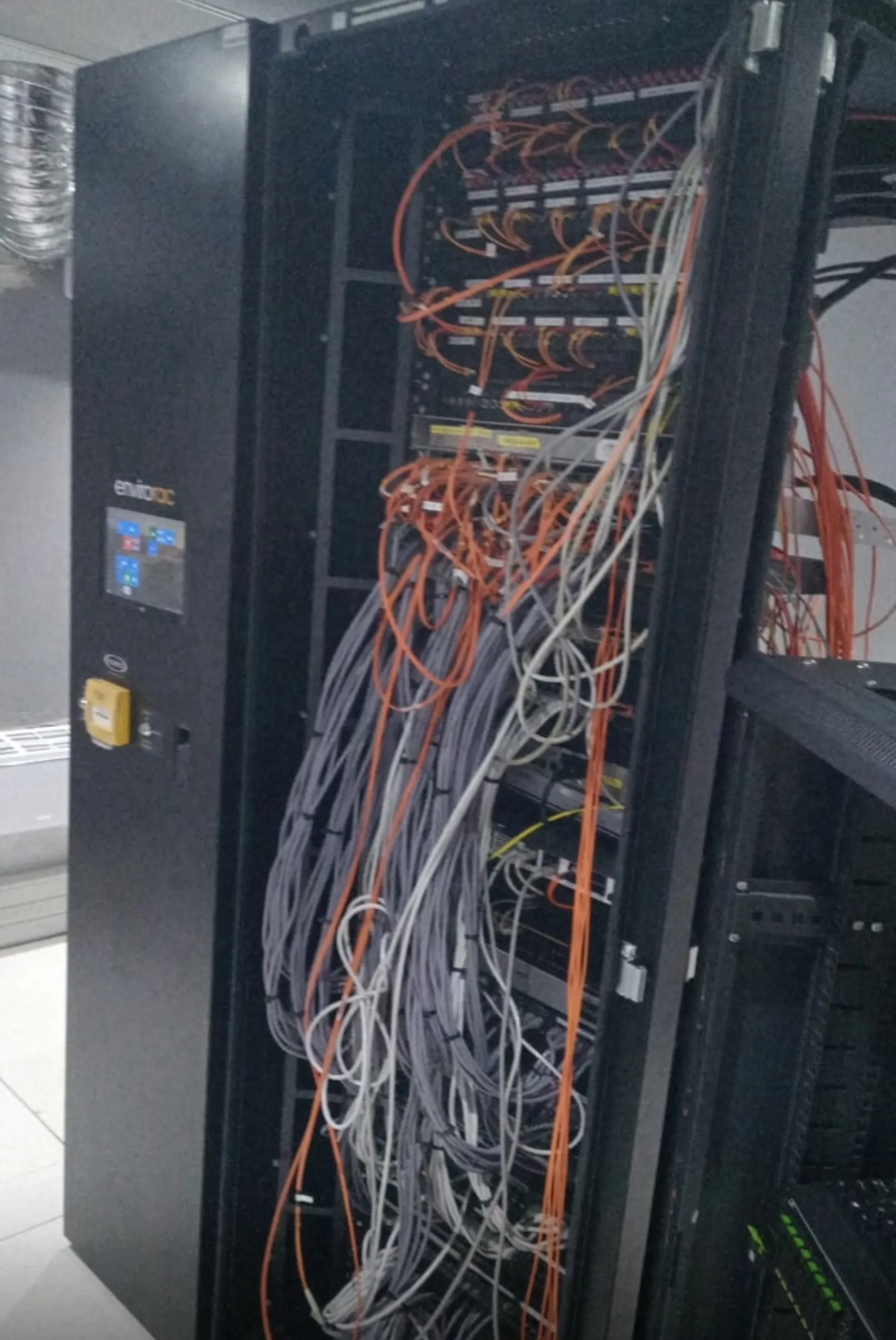 Cable & Data Centre Management - Image 5