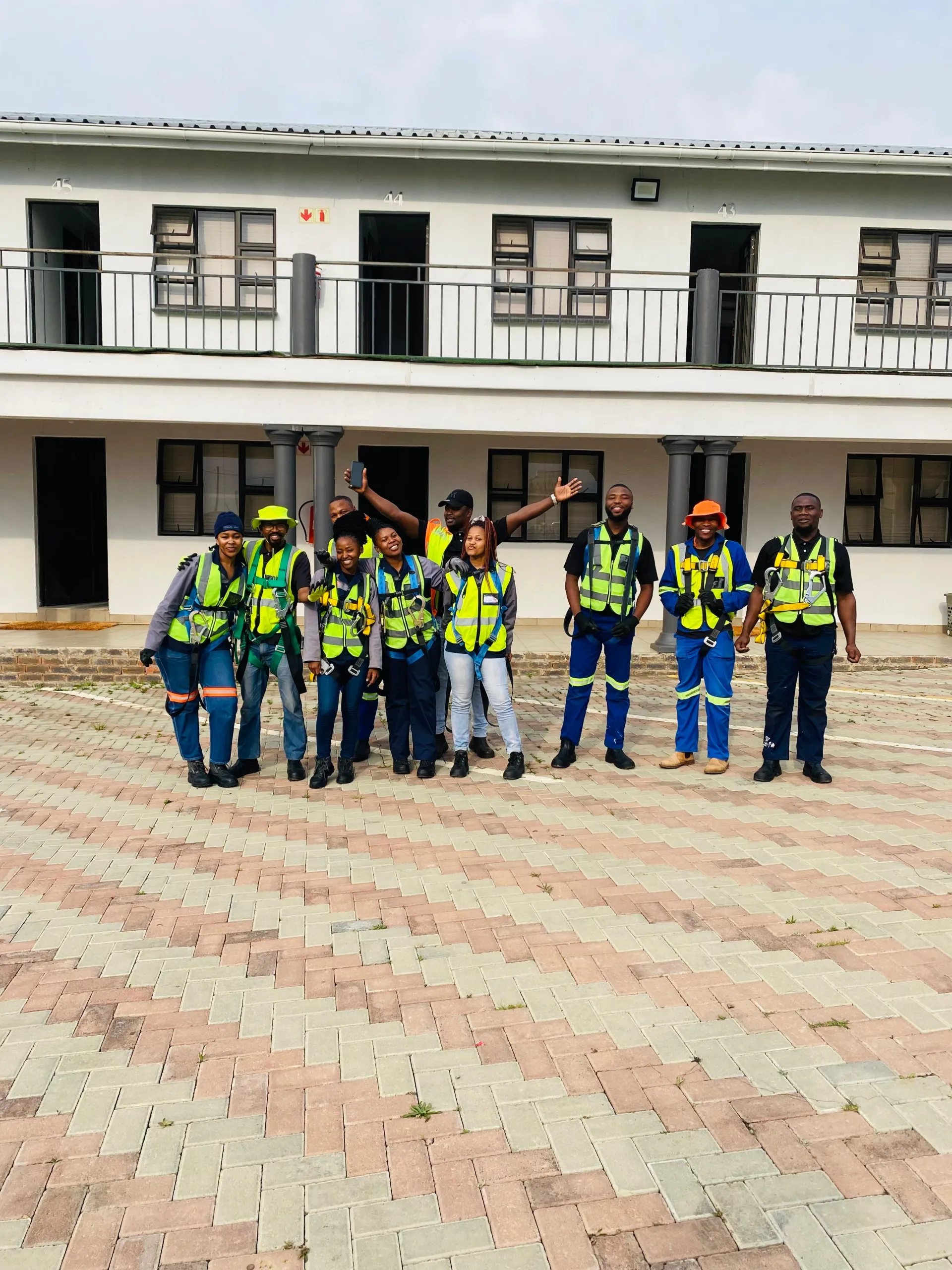 Zovuyo Hotel - Hybrid Solar - Image 1